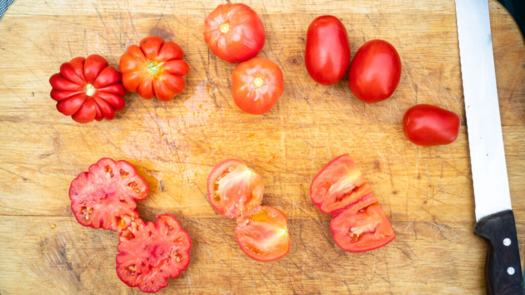 Different kind of tomatoes for sundrying